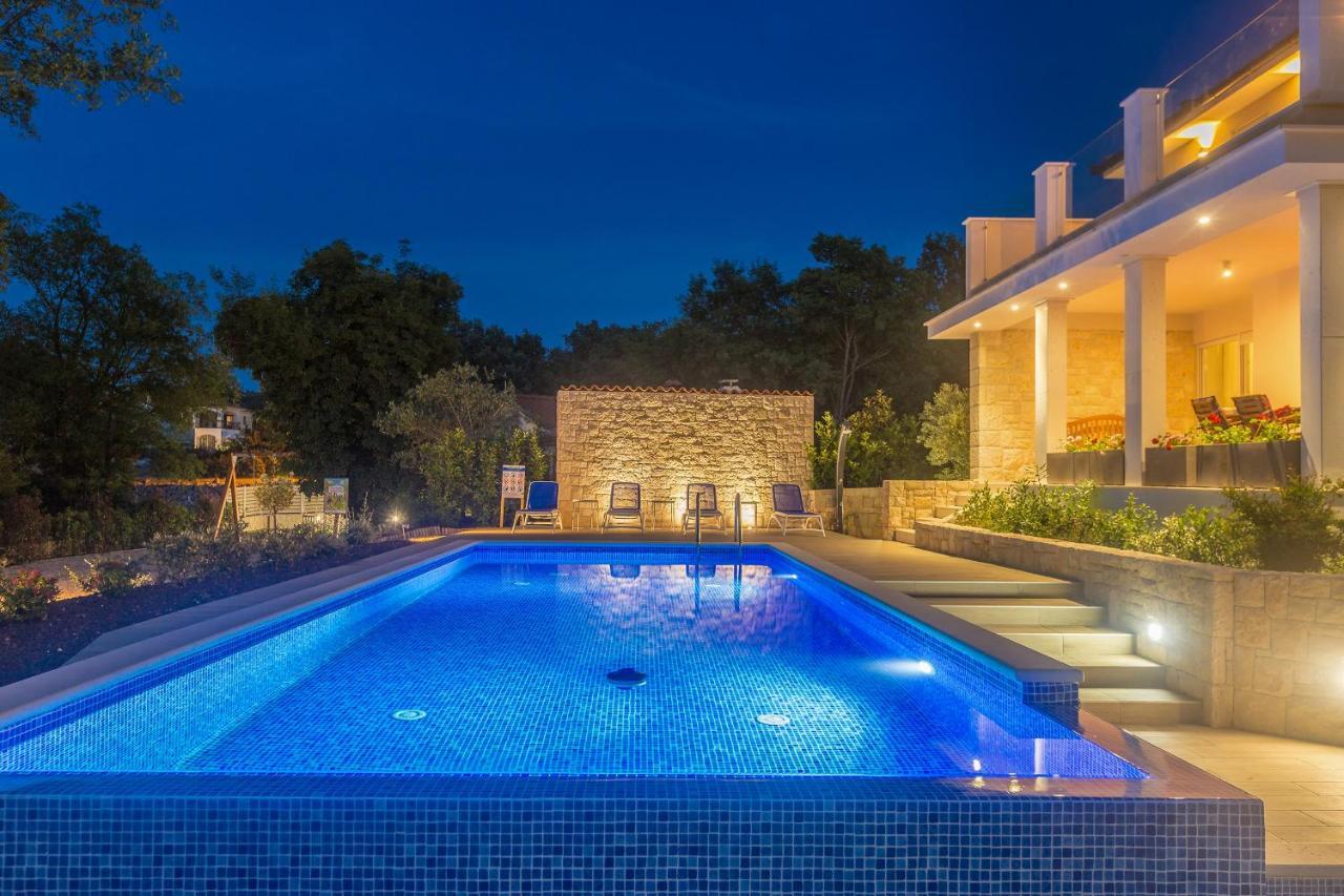 Villa Roko Malinska Luaran gambar