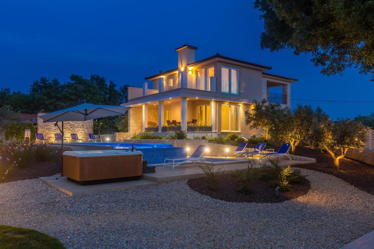 Villa Roko Malinska Luaran gambar